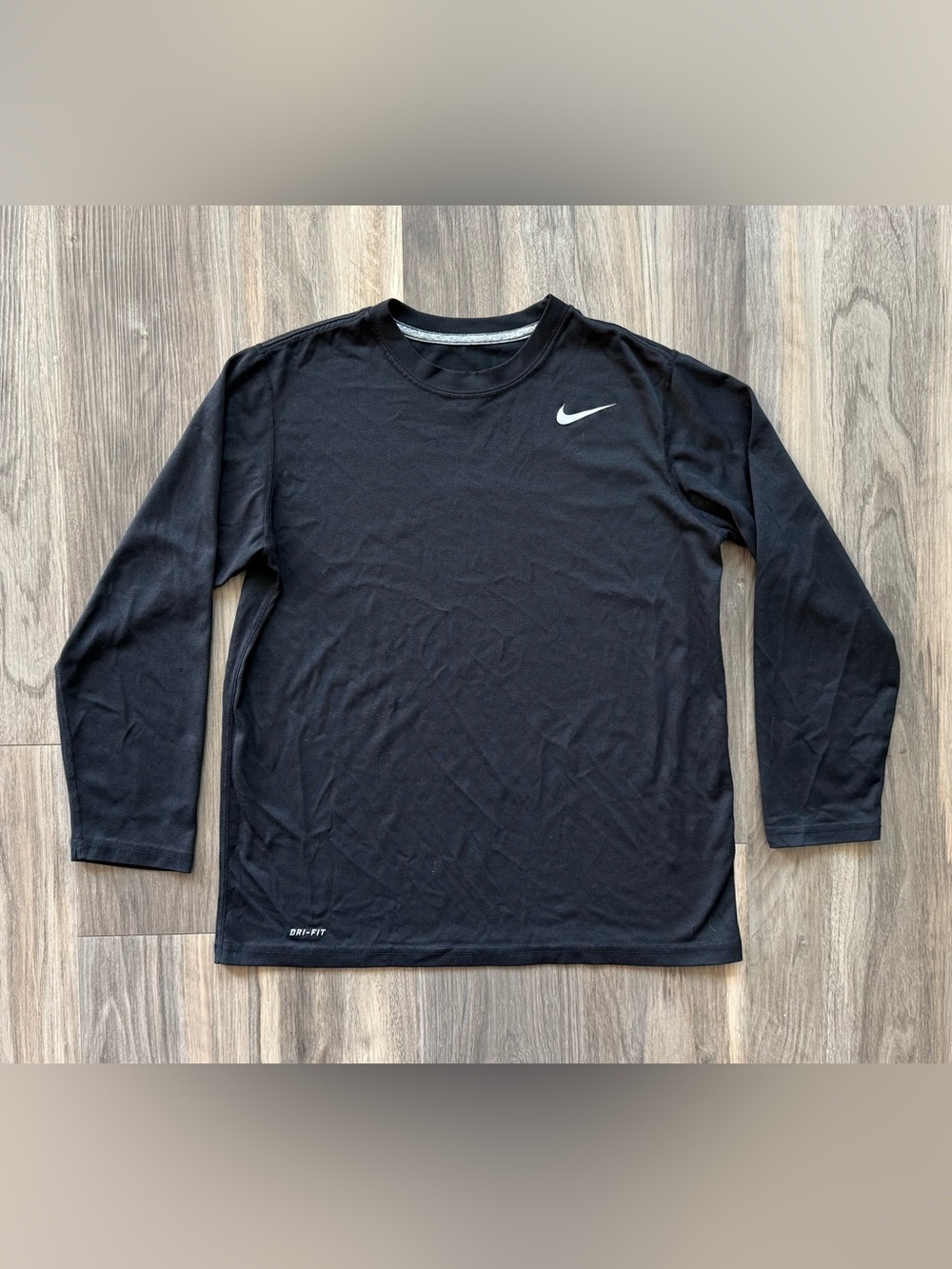 Nike Dri-FIT Long-Sleeve Fitness Top in Black Size Youth L
